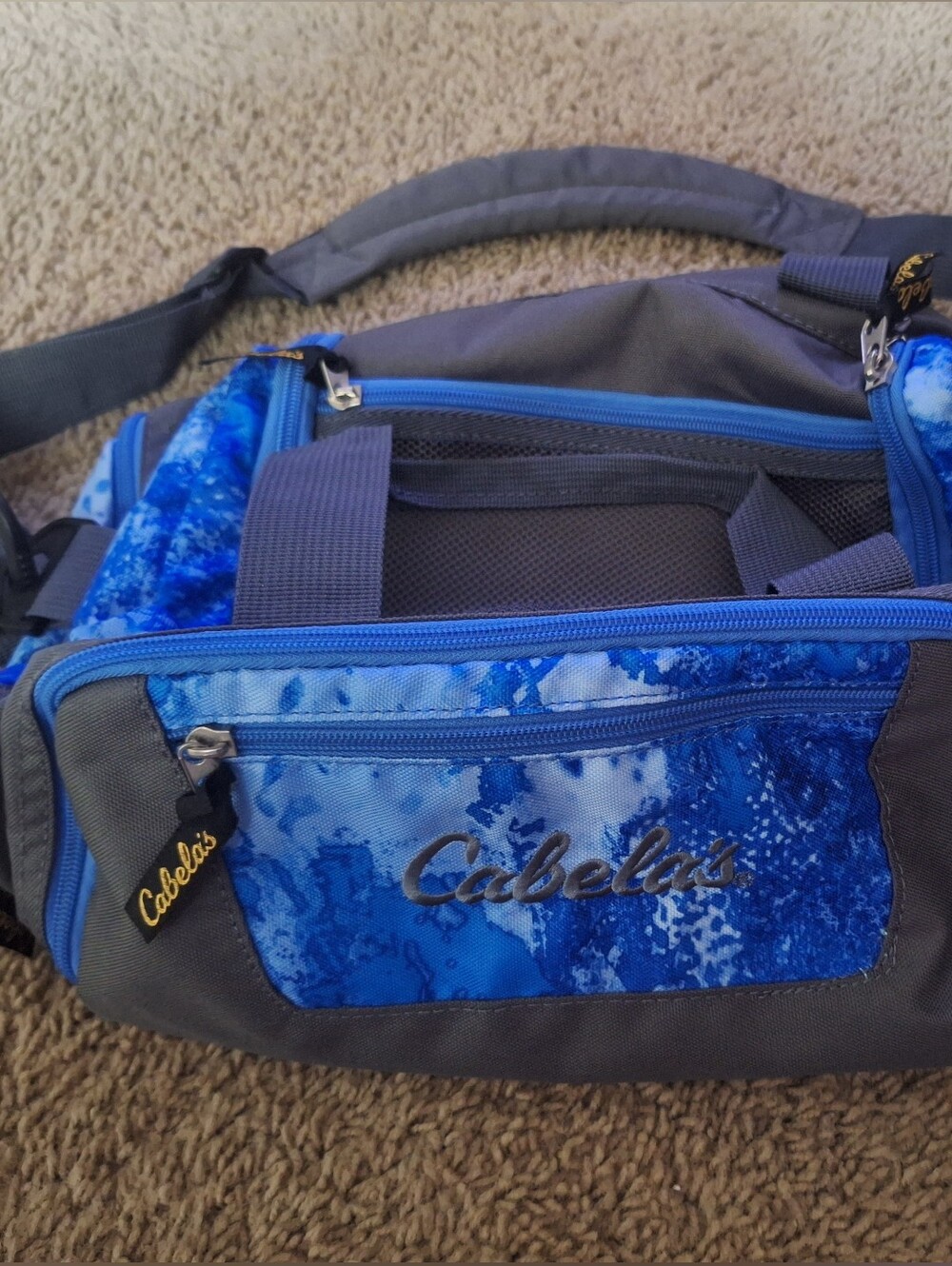 Like New Cabela's Blue Catch All Bag